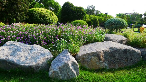 Boulder Landscaping in Murrells Inlet